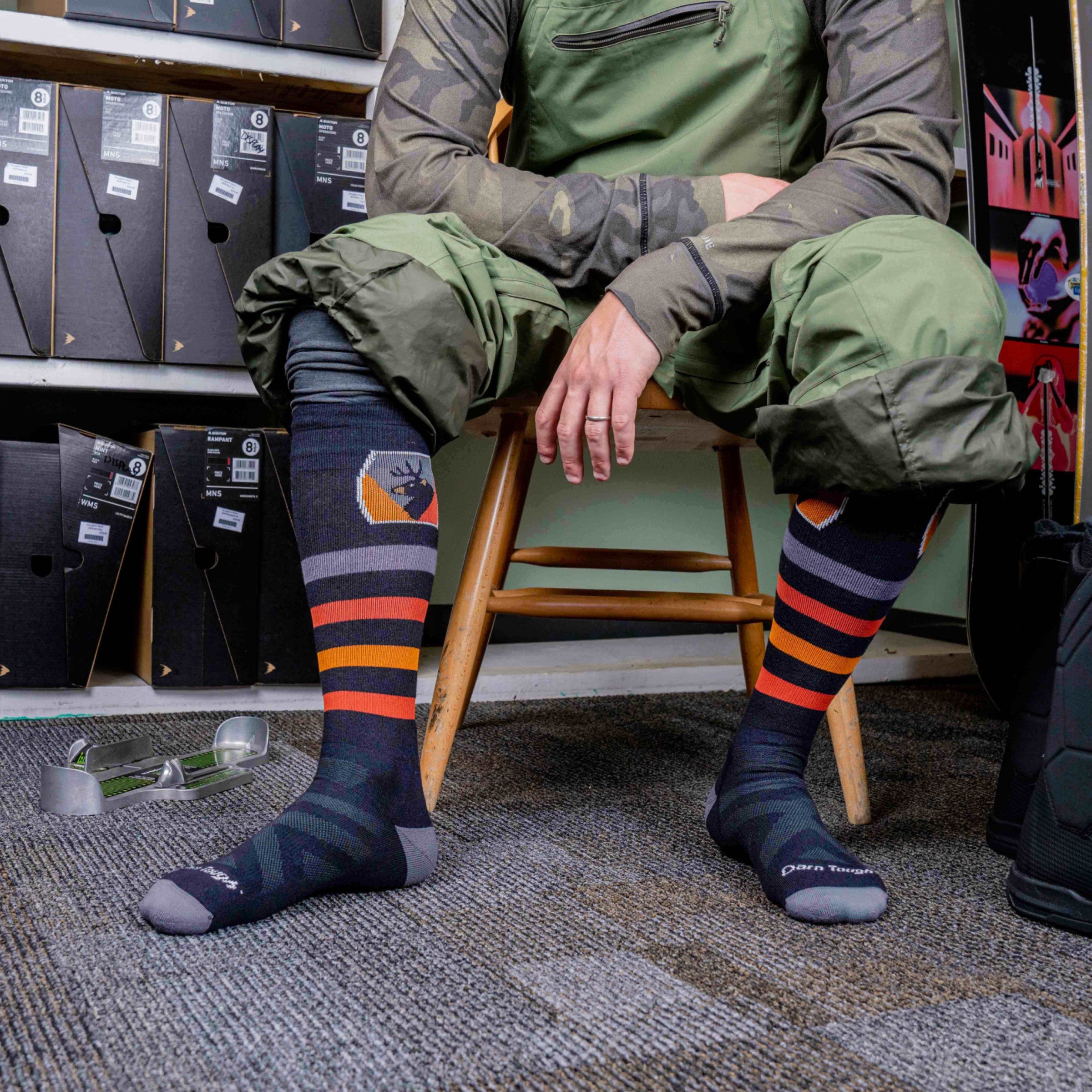 Men's Thermolite® Beer Badge Over-the-Calf Midweight Ski & Snowboard Socks - Image 2